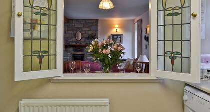 2 bedroom accommodation in Cupar, near St. Andrews