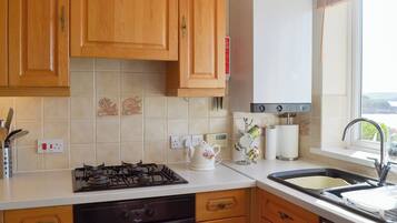 Geschirrspüler, Hochstuhl