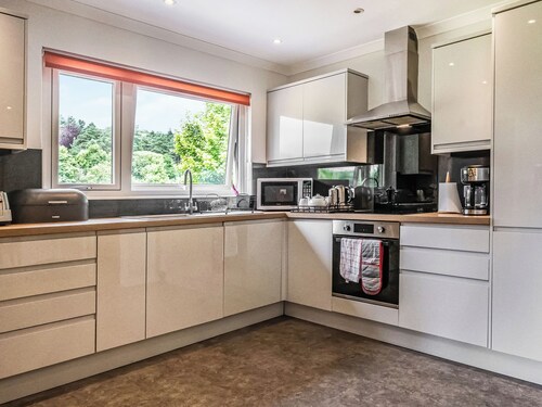 4 bedroom accommodation in Banavie, near Fort William