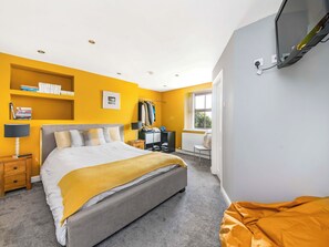 5 bedrooms, free WiFi, bed sheets - 5 bedroom accommodation in Langsett, near Penistone (Langsett, near Penistone)