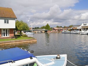 Marina - 1 bedroom accommodation in Wroxham (Wroxham)