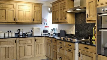 Dishwasher, high chair