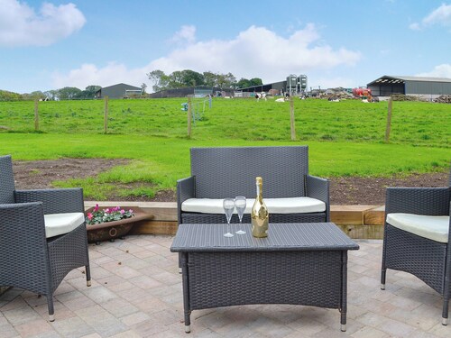 2 bedroom accommodation in Bigrigg, near Egremont