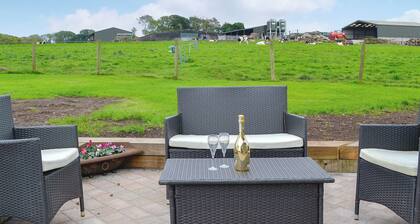 2 bedroom accommodation in Bigrigg, near Egremont