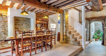 4 bedroom accommodation in Stratton, near Bude