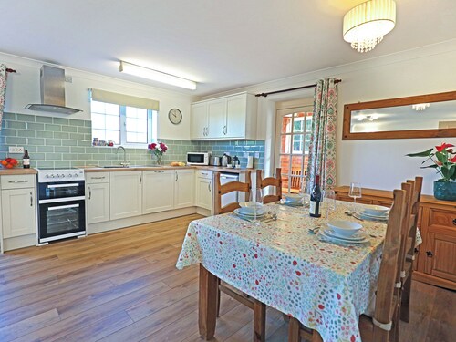 2 bedroom accommodation in Ledbury