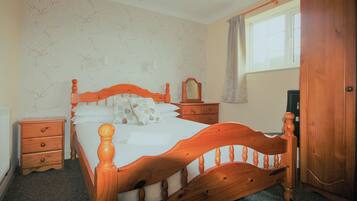 2 bedrooms, free WiFi, bed sheets