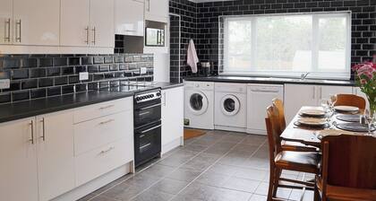 2 bedroom accommodation in Shiney Row, near Houghton-le-Spring
