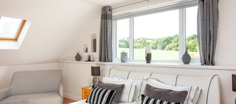 4 bedroom accommodation in Cheriton Bishop