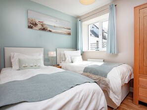 4 chambres, accès au Wi-Fi (inclus), literie fournie