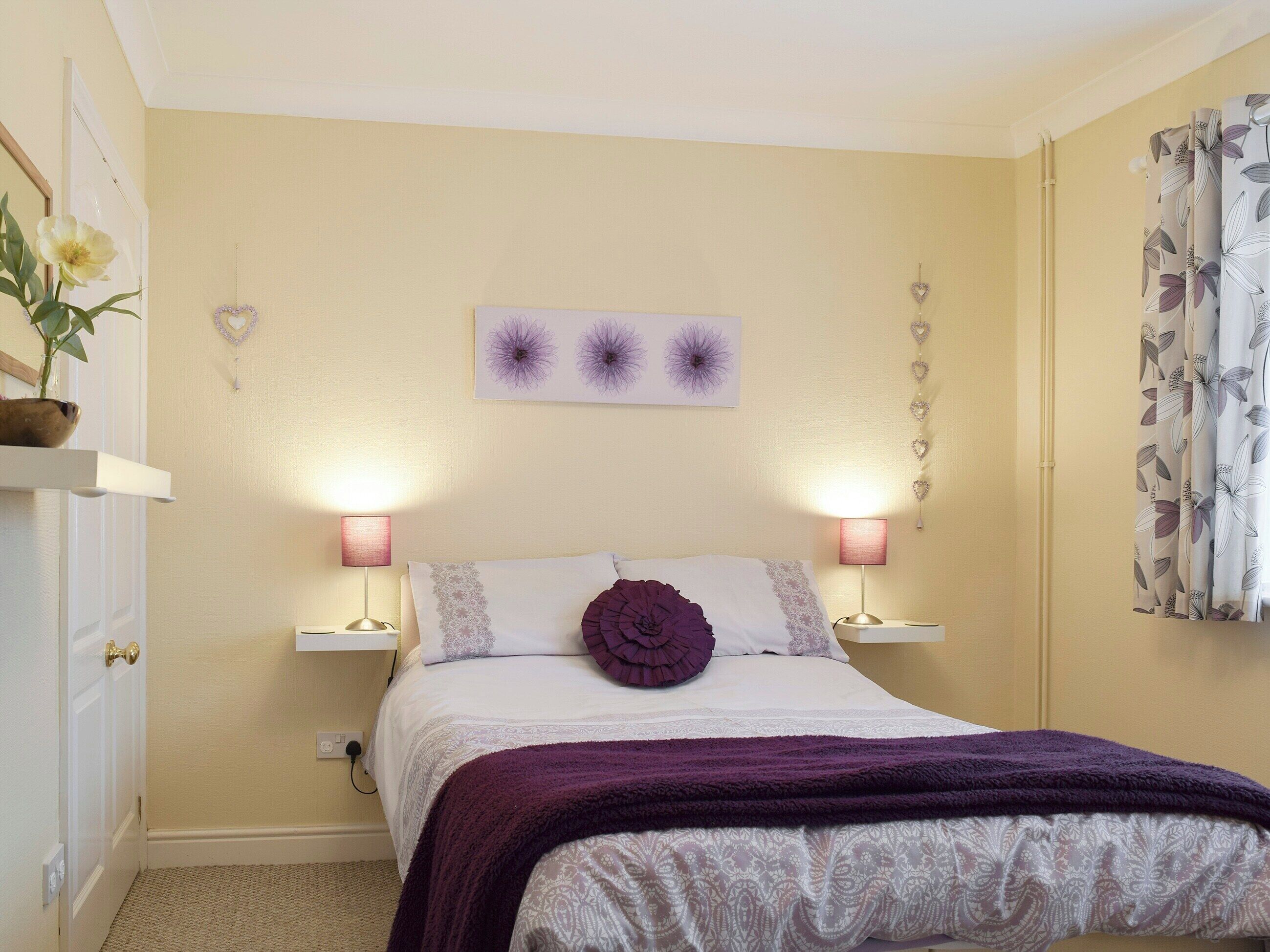 2 makuuhuonetta, ilmainen Wi-Fi, vuodevaatteet