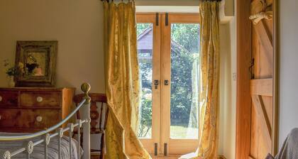 Cornflower Cottage UKC1897