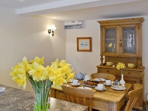 Dining - 2 bedroom accommodation in Newland, near Coleford (Newland, near Coleford)