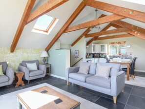 TV, fireplace - 1 bedroom accommodation in St Breward, Bodmin Moor (St Breward, Bodmin Moor)