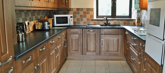 Swallows Nest - W43165