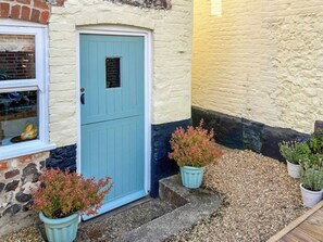 Exterior detail - 1 bedroom accommodation in Coltishall, near Wroxham (Coltishall, near Wroxham)