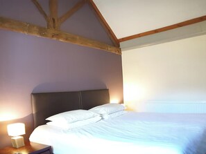 1 chambre, Wi-Fi gratuit, draps fournis