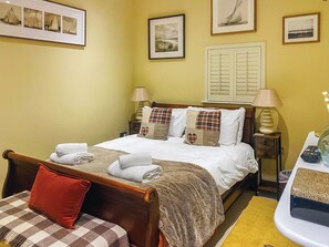 2 bedrooms, free WiFi, bed sheets - 2 bedroom accommodation in Aldeburgh (Aldeburgh)