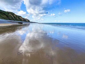 Fishing - The Seahorses - UKC1067 (Sheringham)