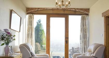 FOXCOTE NEW COURT FARM