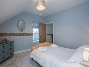 2 bedrooms, free WiFi, bed sheets - Woodcrest Barn Cottage - UKC1065 (Roydon, near Diss)
