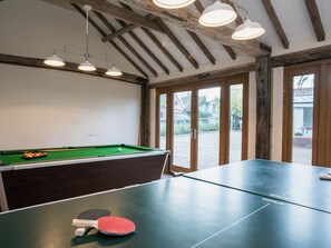 Games room - Woodcrest Barn Cottage - UKC1065 (Roydon, near Diss)