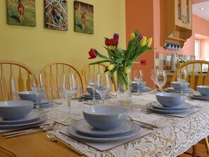 Delightful dining area | Grace&rsquo;s Cottage - Invertrossachs Estate Cottages, Invertrossachs, near Callander - 4 bedroom accommodation in Invertrossachs, near Callander (Invertrossachs, near Callander)