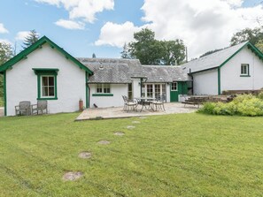 Exterior - 4 bedroom accommodation in Invertrossachs, near Callander (Invertrossachs, near Callander)