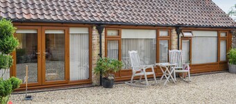 1 bedroom accommodation in Welton, near Lincoln