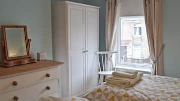 2 bedrooms, free WiFi, bed sheets