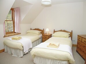 4 chambres, Wi-Fi gratuit, draps fournis