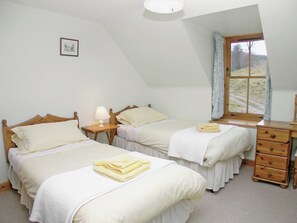 4 chambres, Wi-Fi gratuit, draps fournis