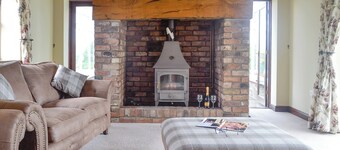 5 bedroom accommodation in Aberhafesp, near Newtown