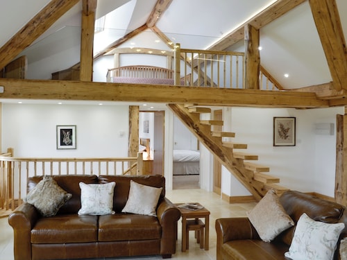 2 bedroom accommodation in Heasley Mill, near South Molton