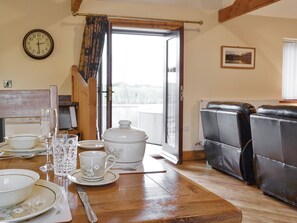 تناول الطعام