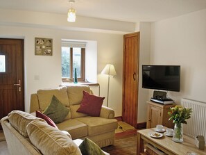 Living area - 2 bedroom accommodation in Rhos, near Pontardawe (Rhos, near Pontardawe)