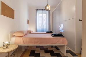 3 bedrooms, WiFi, bed sheets