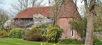 1 bedroom accommodation in Eridge Green, near Tunbridge Wells