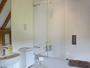 Towels - 1 bedroom accommodation in Eridge Green, near Tunbridge Wells (Eridge Green, near Tunbridge Wells)