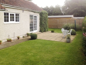 Terrace/patio - 1 bedroom accommodation in Yaxham, near Norwich (Yaxham, near Norwich)