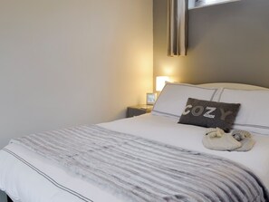 1 室のベッドルーム、WiFi (無料)、ベッドシーツ