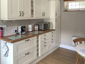 Dishwasher, freezer