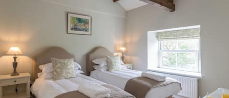 2 makuuhuonetta, ilmainen Wi-Fi, vuodevaatteet