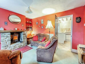 Fireplace - 2 bedroom accommodation in Dilton Marsh, near Westbury (Dilton Marsh, near Westbury)