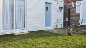 Exterior detail - 1 bedroom accommodation in Pevensey Bay, near Eastbourne (Pevensey Bay, near Eastbourne)