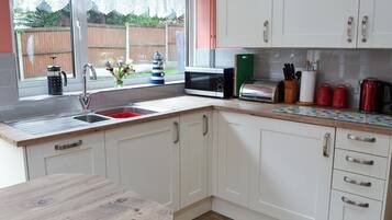 Dishwasher, highchair