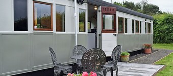 Italian Carriage-UKC3492