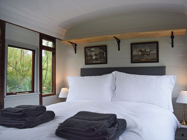 2 chambres, Wi-Fi gratuit, draps fournis
