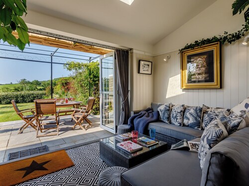 3 bedroom accommodation in Chideock, near Bridport