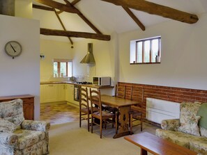 Interior - 2 bedroom accommodation in Blofield, near Norwich (Blofield, near Norwich)